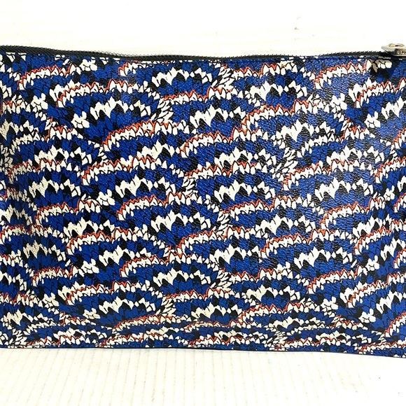 Bimba Y Lola Blue and White Patterned Clutch - Picture 4 of 7